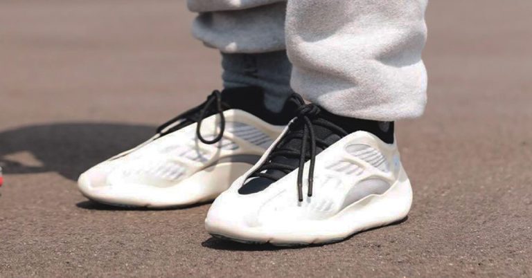 First Look at the YEEZY 700 V3