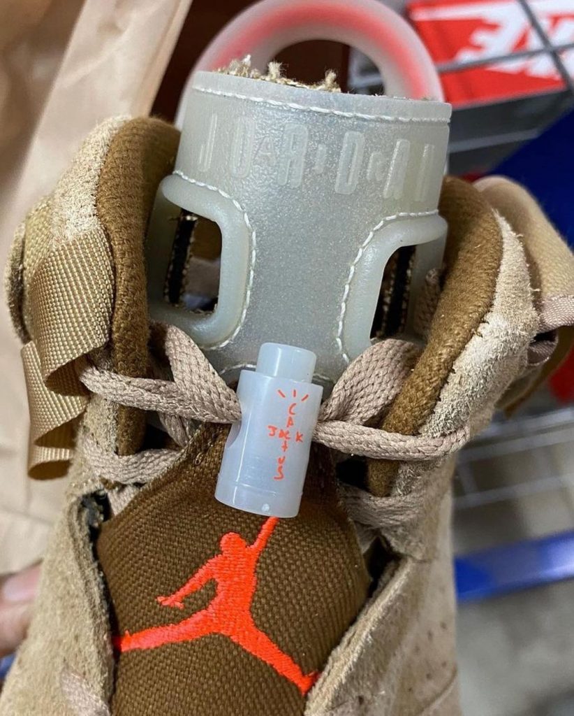 travis scott jordan 6 khaki on feet