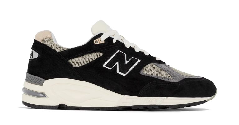 New Balance 990v2 “Black” Joins Teddy Santis Collection