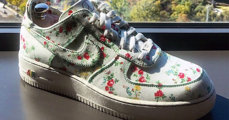 G-Dragon Shares a Look at His Exclusive “Flower Road” Nike Air Force 1