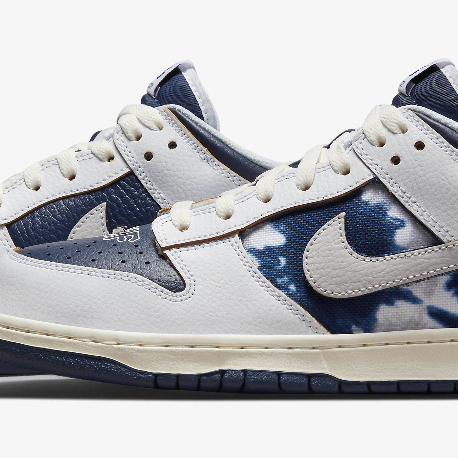 Official Look at the HUF x Nike SB Dunk Low Official Look at the HUF x Nike SB Dunk Low